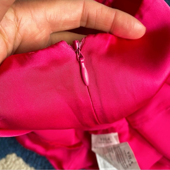 💗 VILA PINK SATIN COCKTAIL DRESS! - Picture 9 of 16